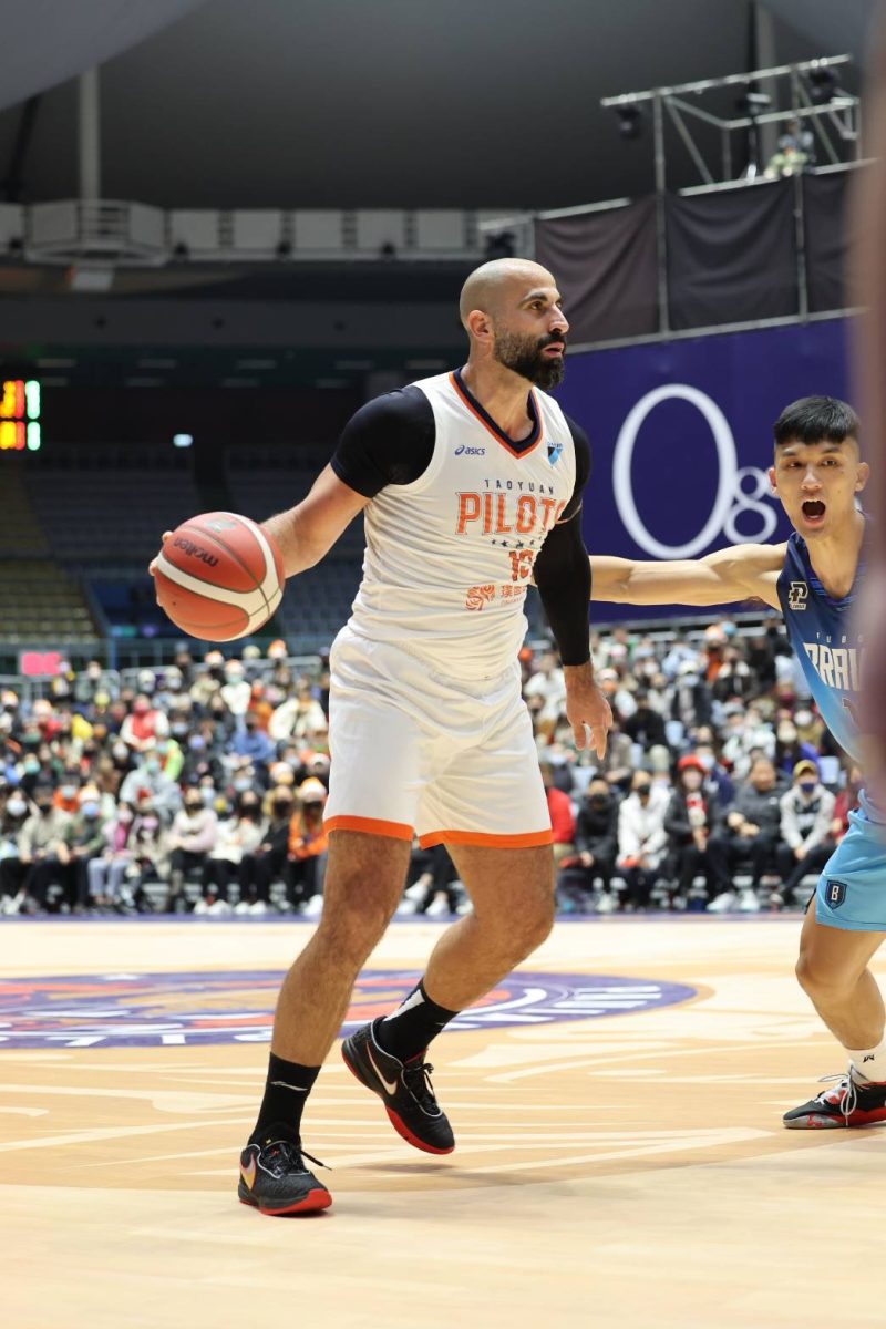 創隊史紀錄!桃園璞園領航猿90比85擊敗勇士迎7連勝 13 桑尼 28分11籃板2抄截2助攻 scaled