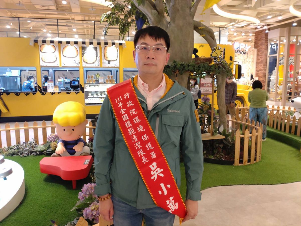 全國模範清潔隊長得獎出爐 吳小萬桃園第一人獲表揚 1 4 scaled