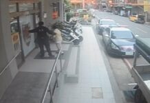 老婦搭小黃地址說不清 司機載至派出所求助警