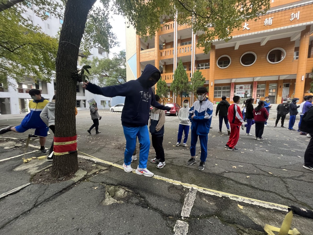 國際扶輪3502地區「桃園青年領導探索教育培訓營」 號召學子守護虎頭山環境 S 18604065