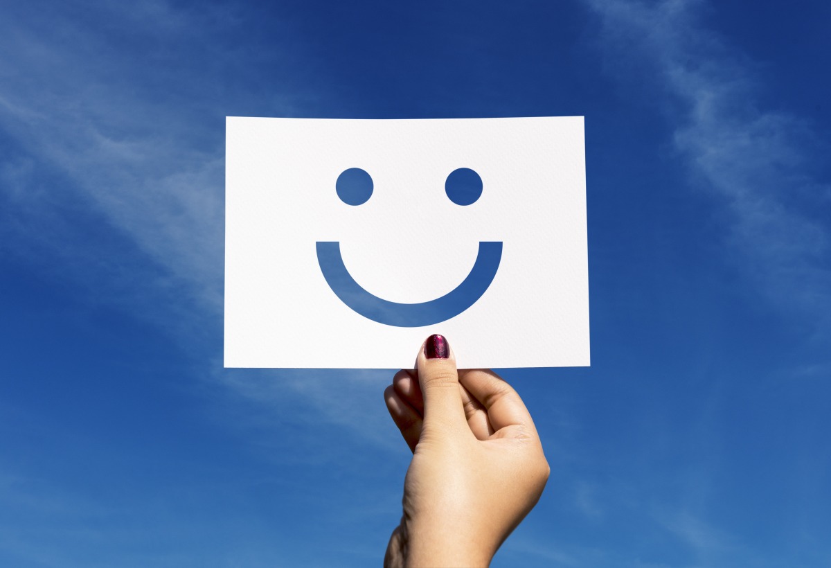 10種方式治癒心靈 重拾生活美好 happines cheerful perforated paper smiley face