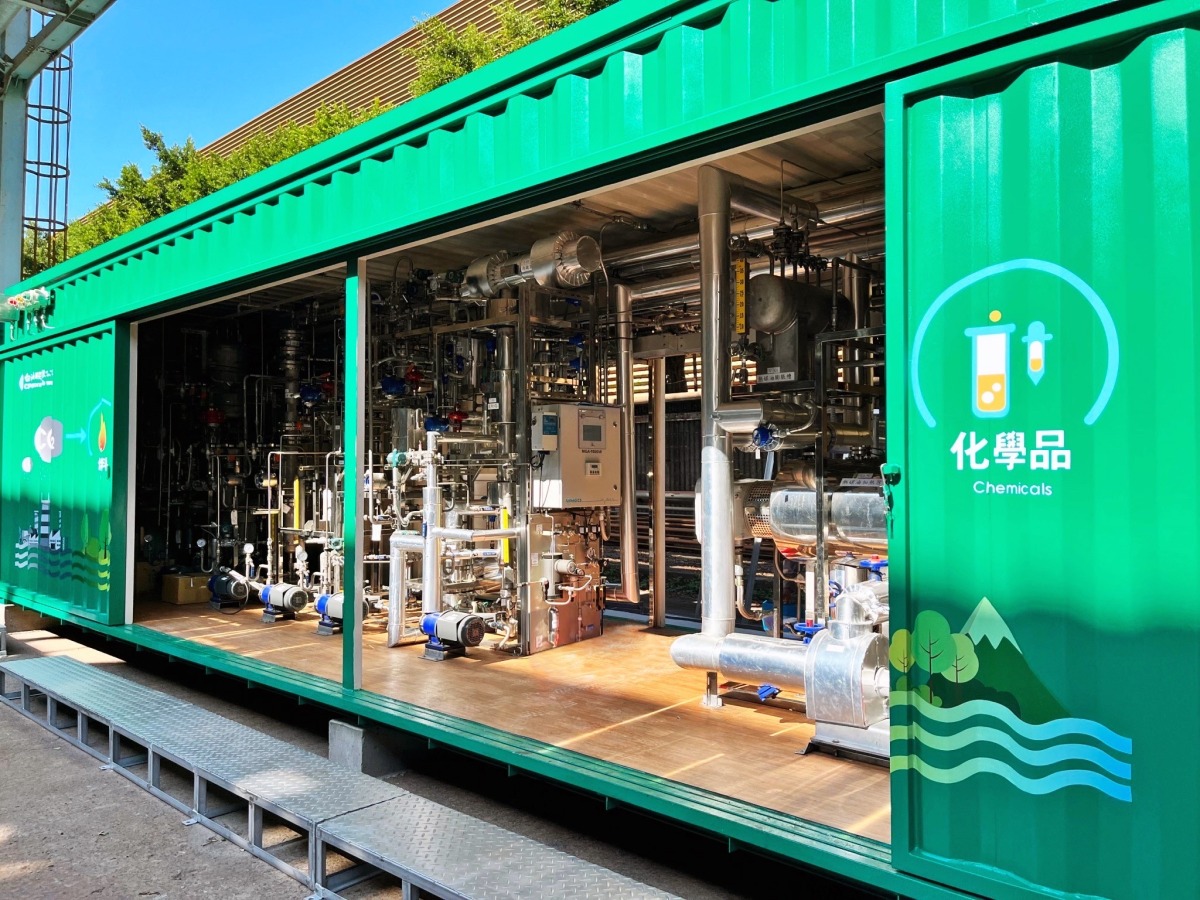 中油落實淨零轉型 打造二氧化碳捕捉與轉化甲醇試驗設施 附件3 照片1