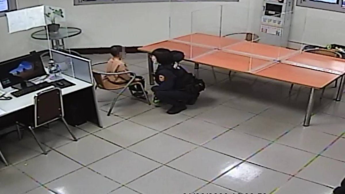 7歲童等嘸阿公 桃警火速助祖孫團圓 1308697 scaled