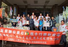 八德警攜手觀世音慈心會贈過年物資、慰問金 17弱勢家庭受惠