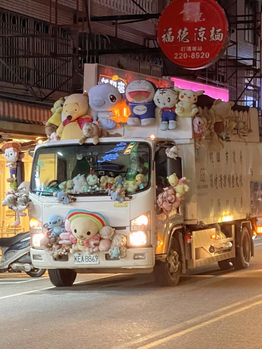 桃園娃娃資收車引注目 知情人曝背後原因 321839973 1176277983260517 5621615304139088845 n 1 scaled
