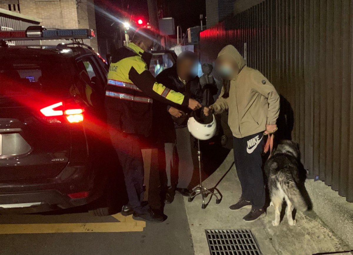 6旬翁外出訪友失聯 平警樹叢旁發現他渾身顫抖 501109 scaled