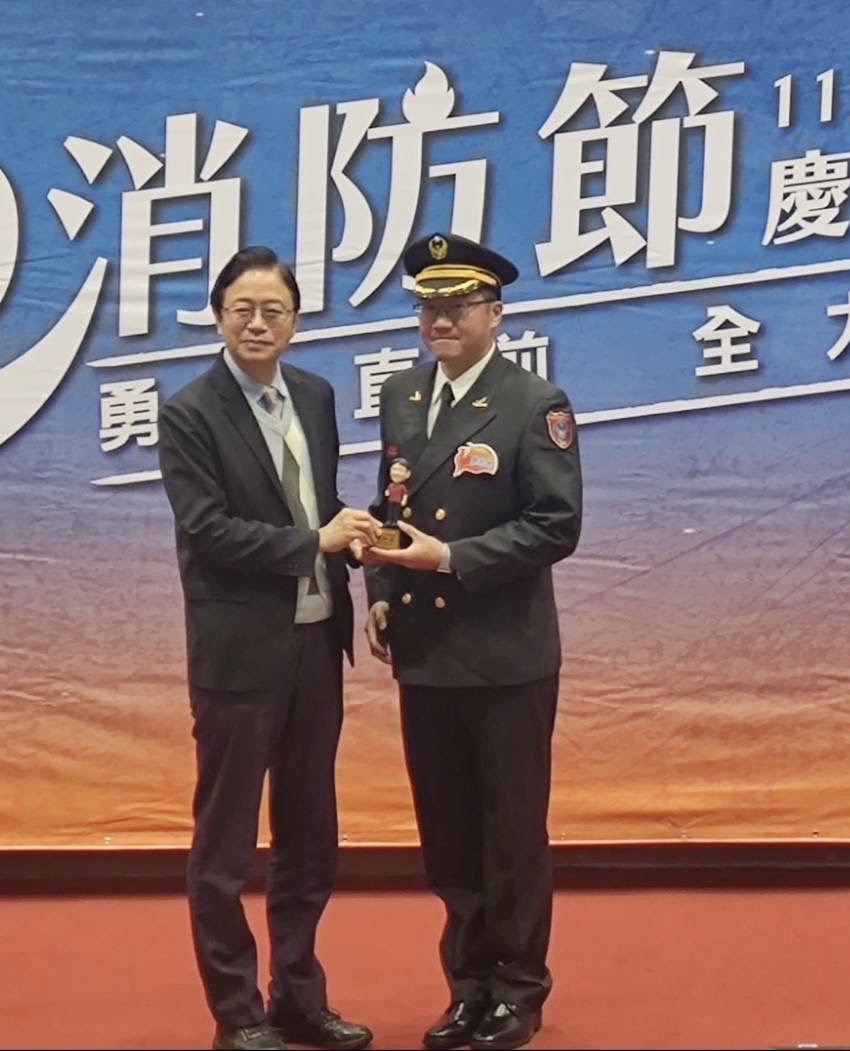 桃消中路分隊蔡和昇榮獲消防楷模 謹記這句話自我勉勵 87B6AE4A E673 40E4 BD36 6051B0530050