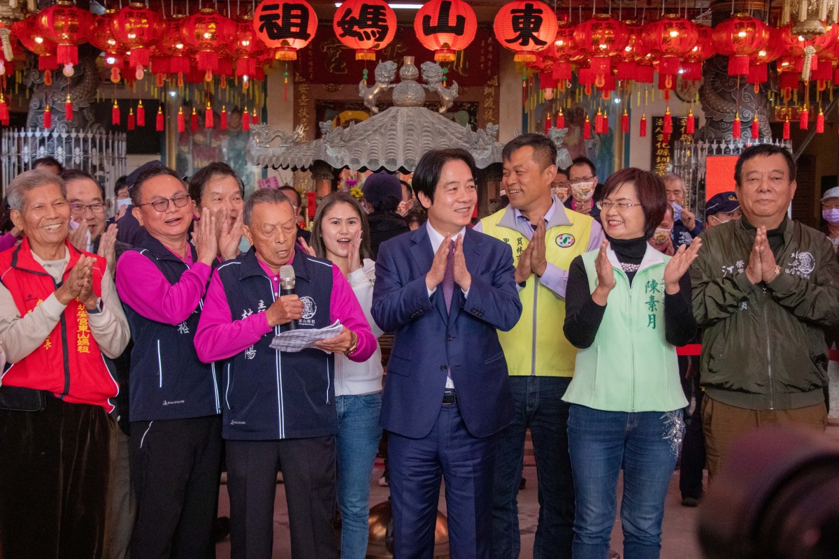 東山媽祖好發揮! 員林圳安宮迎來賴清德參香發福袋 IMG 1900