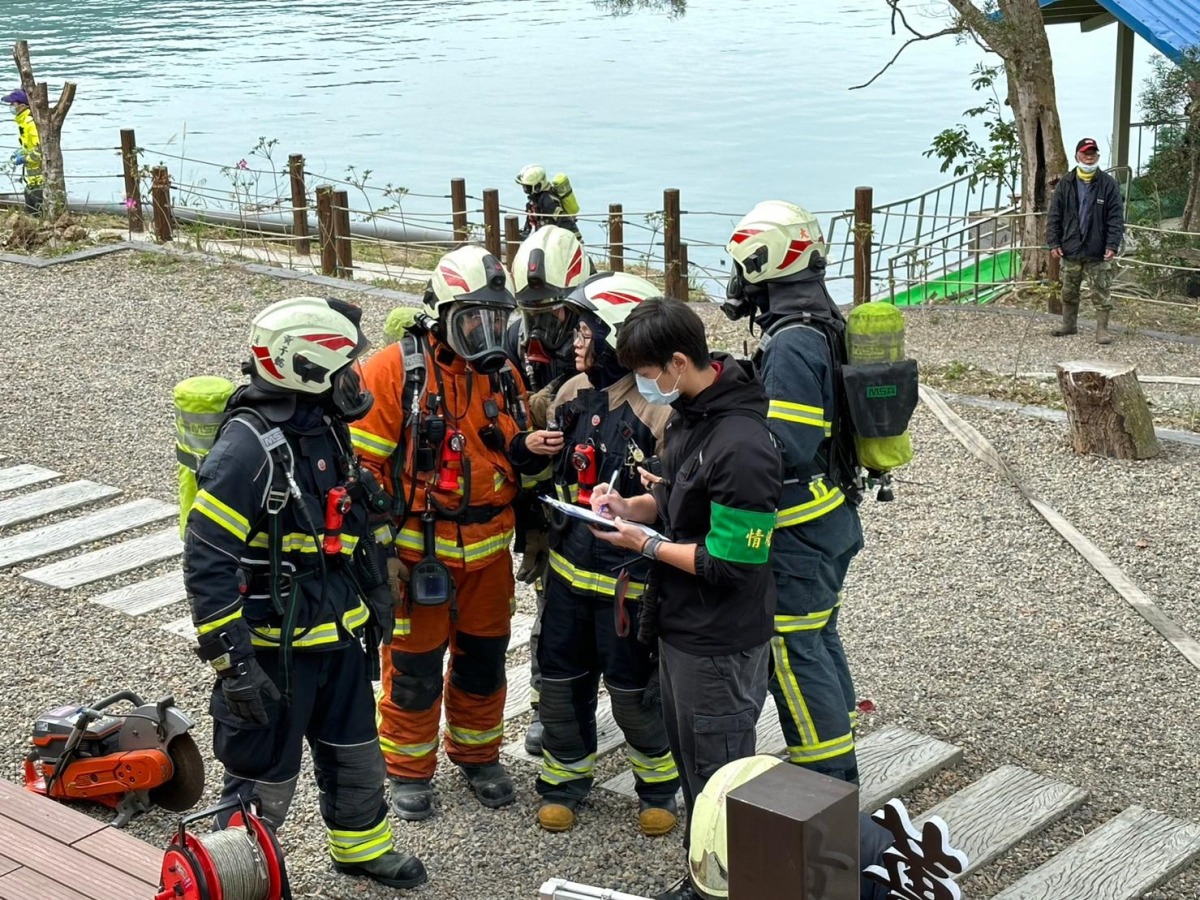 薑母島火災救援不易!桃消加強演練 居民裝住警器 LINE ALBUM 20230109薑母島兵推 230109 30