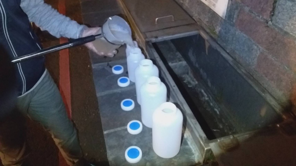 河面驚見大量泡沫!桃園環保局循線查工廠偷排廢水 最高可罰2000萬 S 13942790