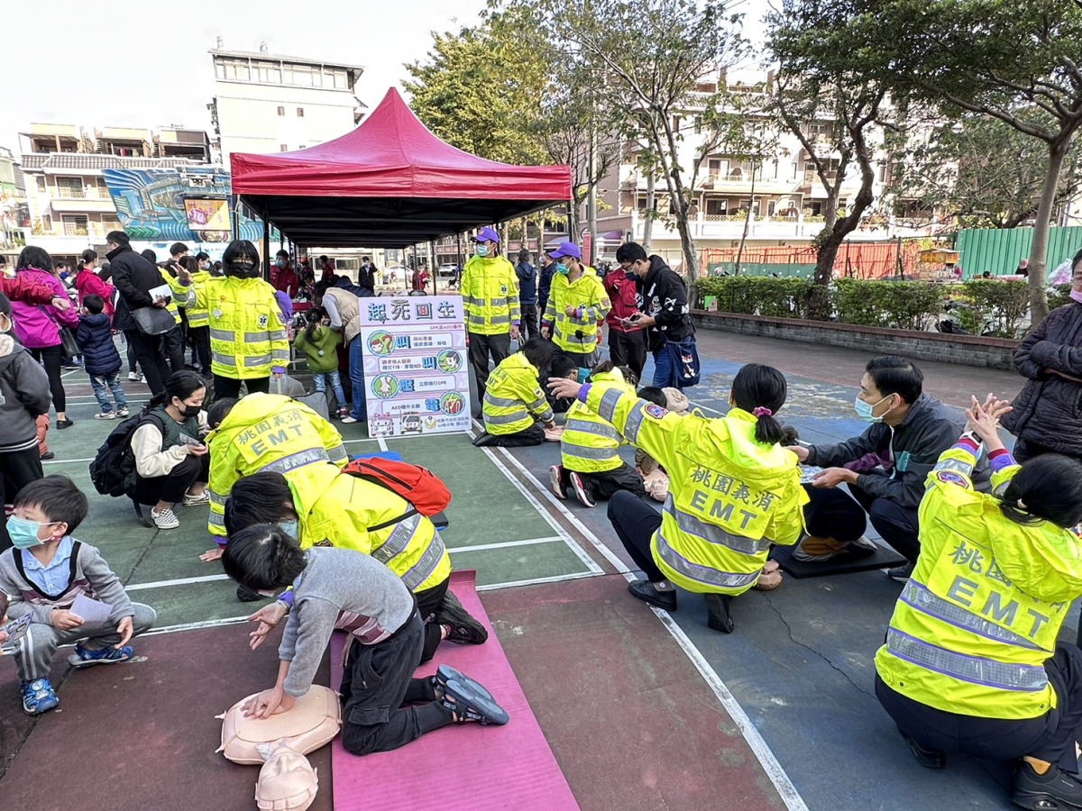 桃園消防四大隊防火宣導「我是救援小英雄、家庭防災大步走」 S 4554785