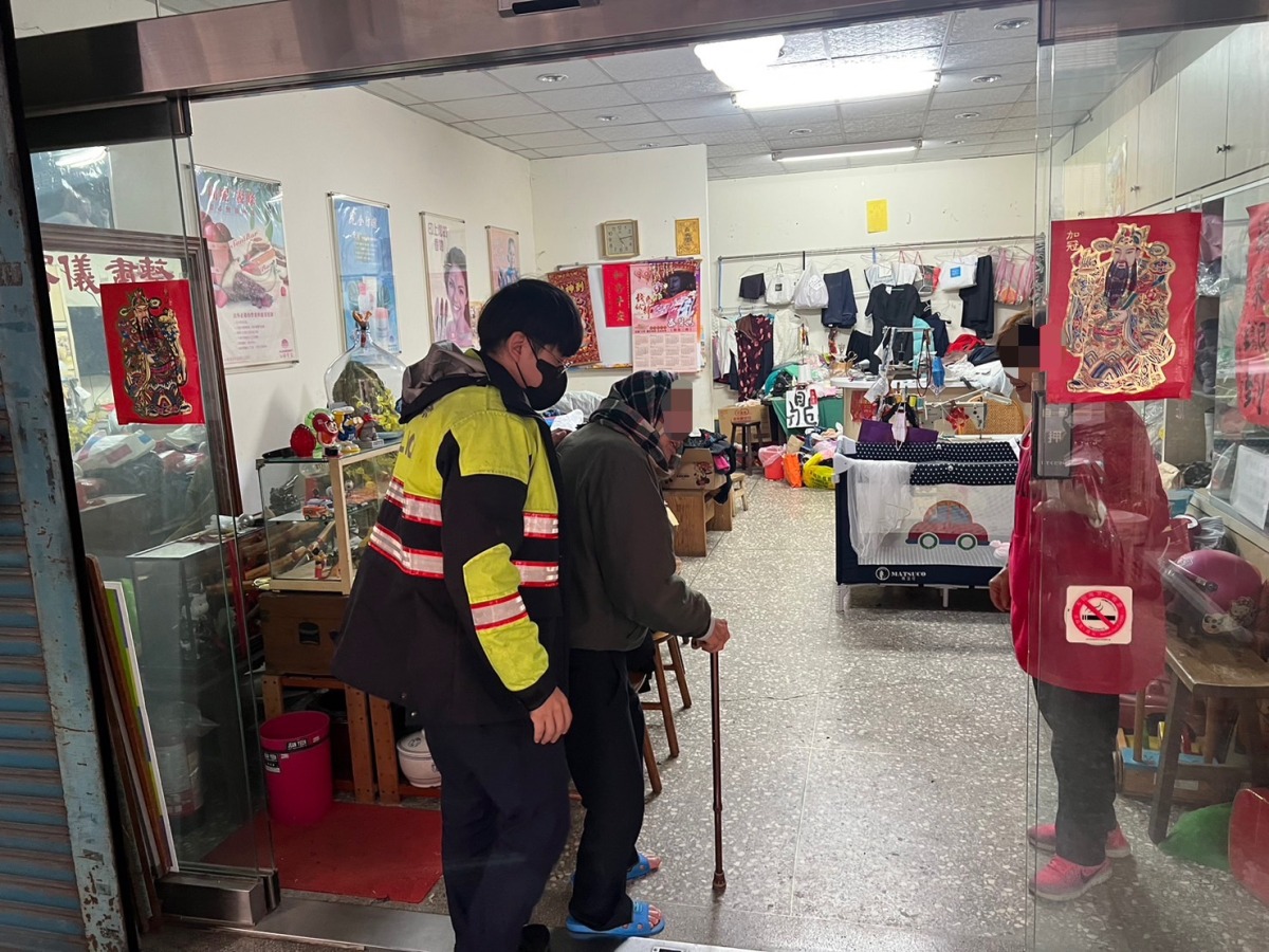 楊梅7旬失智翁不聽勸 家屬無奈報警 S 7077976
