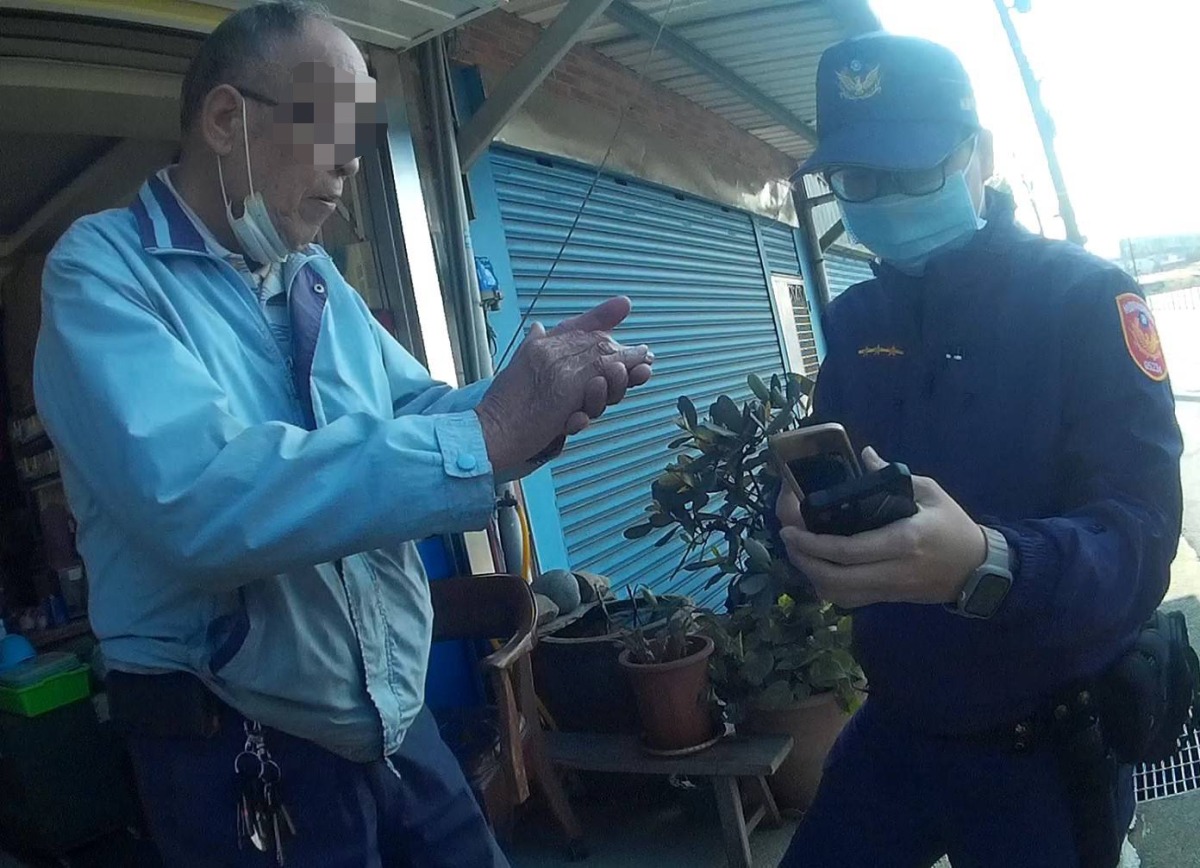 8旬老翁楊梅高中周遭徘徊 警耗半小時解圍 S 7127115