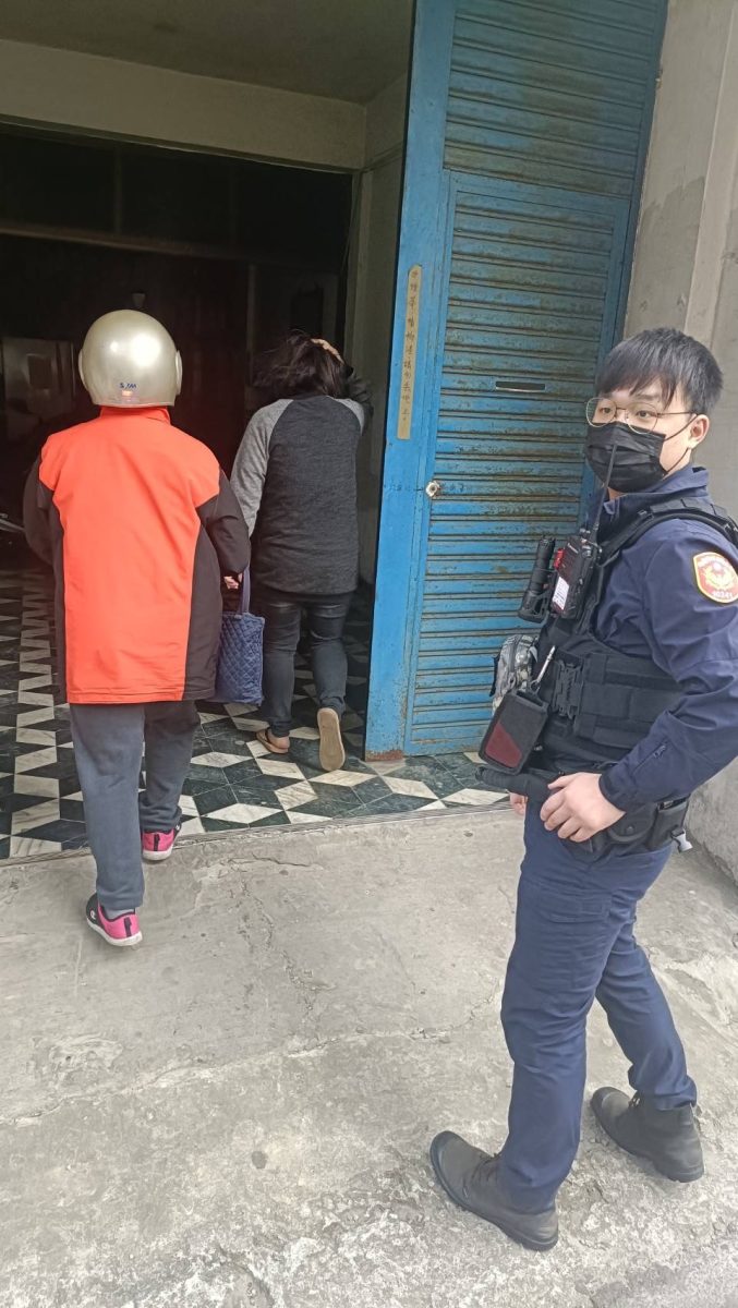 處理民眾糾紛 八德暖警意外尋獲失蹤人口 S 9117705 scaled