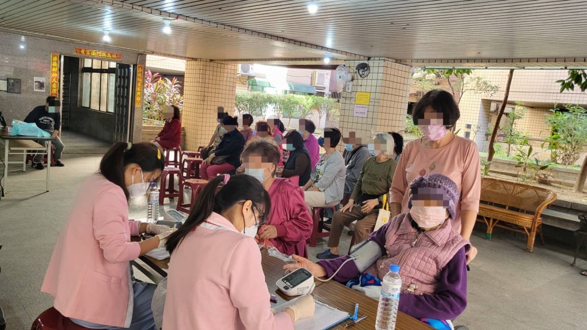 疫情解封!北榮桃園分院重啟社區健康促進活動 照片1 ok