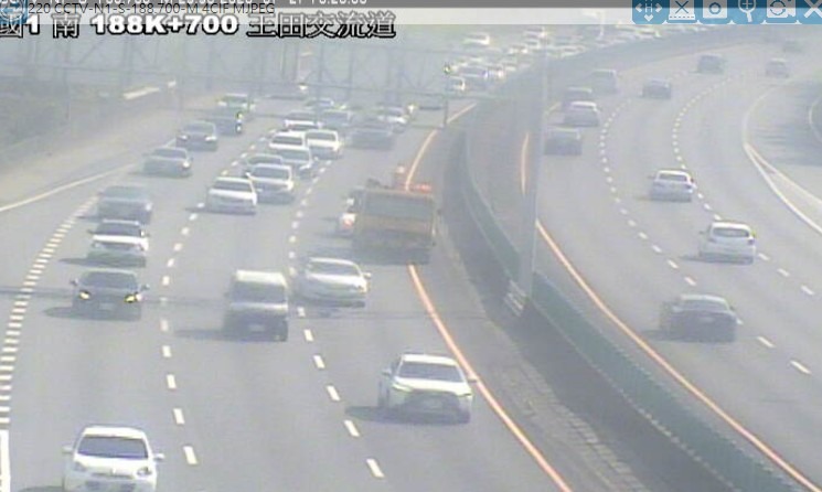 國3北上61.1公里6車追撞 車流回堵2公里 附圖1 國1南向188K