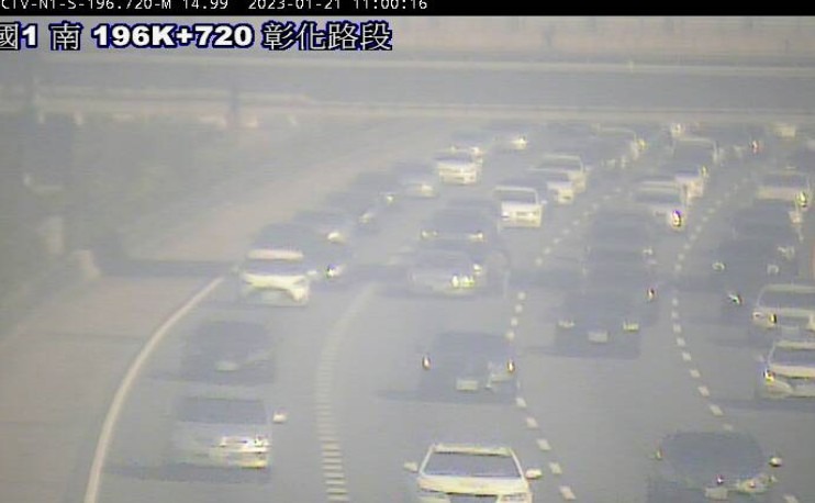 國3北上61.1公里6車追撞 車流回堵2公里 附圖3 國1南向196.4K