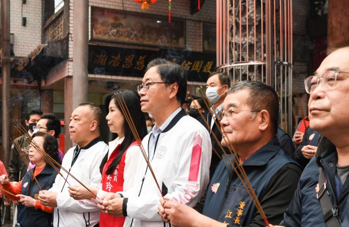 張善政桃園蓮華寺參香祈福 攜手合作社會公益工作 20230219120919806