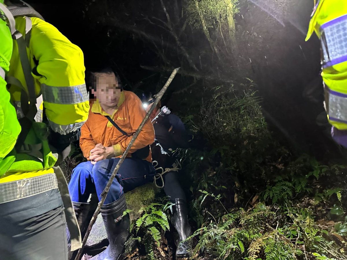 2男馬寮山健走迷路、失溫 復興區警消摸黑救援 208876 scaled