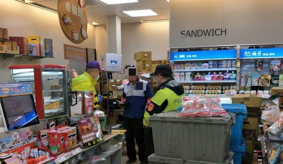 大溪警見超商店長「這異狀」 急叩119救援