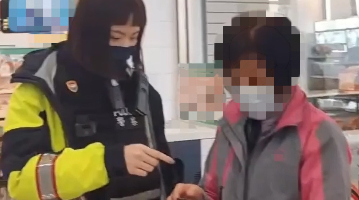 7旬婦花3萬買遊戲點數?「真相曝光」壢警急勸阻 2 副本