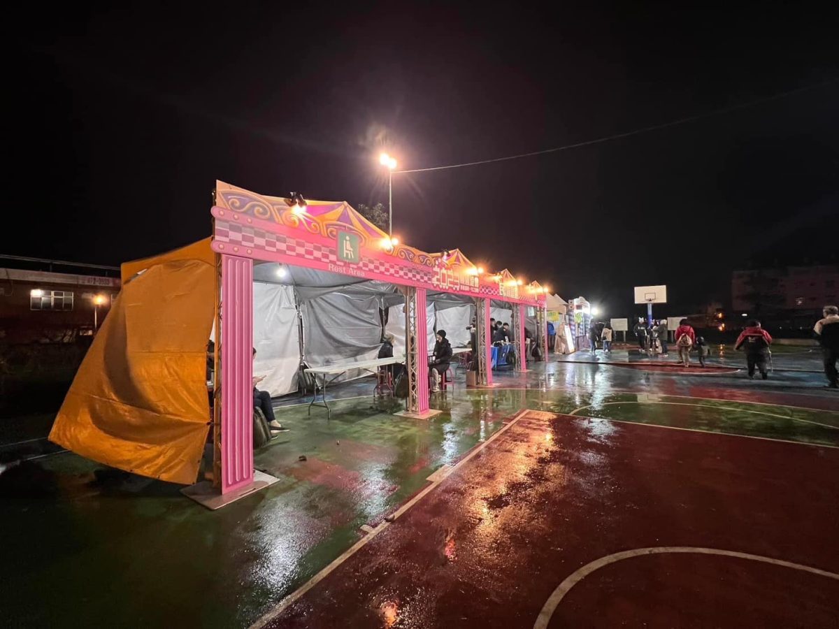 桃園燈會休息區挨批像「靈堂」 前市府觀旅局長說話了