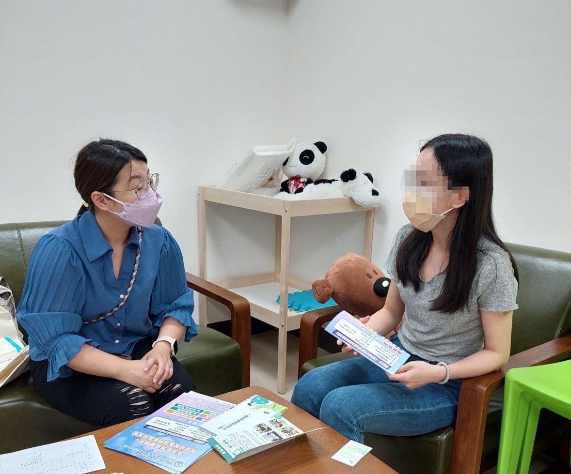 B桃竹苗分署提供職涯諮詢服務，助婦女強化就業準備。