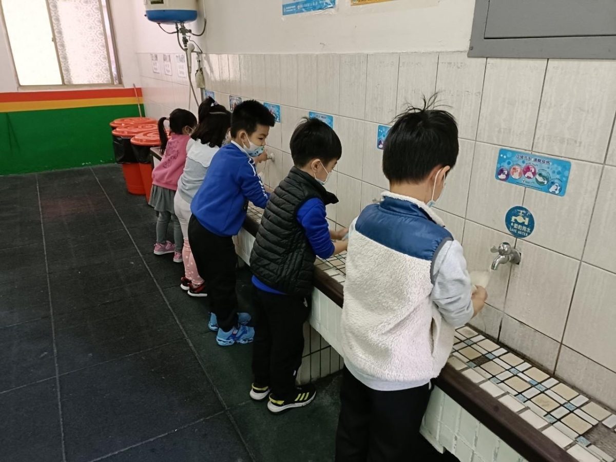 校園通報腹瀉新增5例 桃市衛生局籲當心諾羅病毒高傳染力 S 2441271 scaled