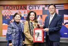 泰國菁英領袖參訪團拜會張善政 市府頒發首張觀光榮譽大使聘書