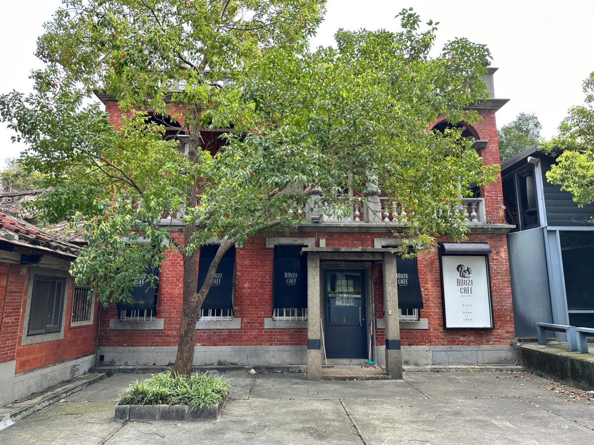 隱身市區百年古宅 中壢「燃藜第紅樓」為桃市暫定古蹟 中壢「燃藜第紅樓」公告為本市暫定古蹟4
