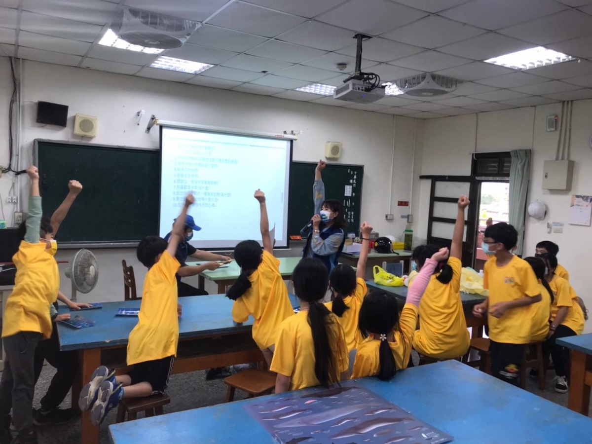 海保署徵海洋保育巡查員 起薪最高42K 09E90684 B9E2 44C0 AB89 3451C920A2E8