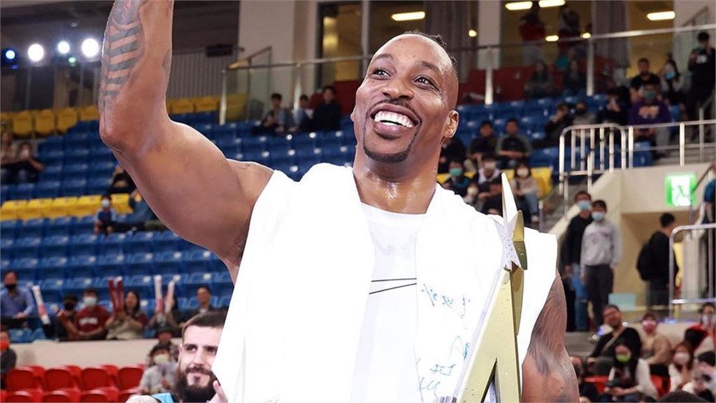 魔獸明星賽秀三分!歐尼爾服了:比我出色