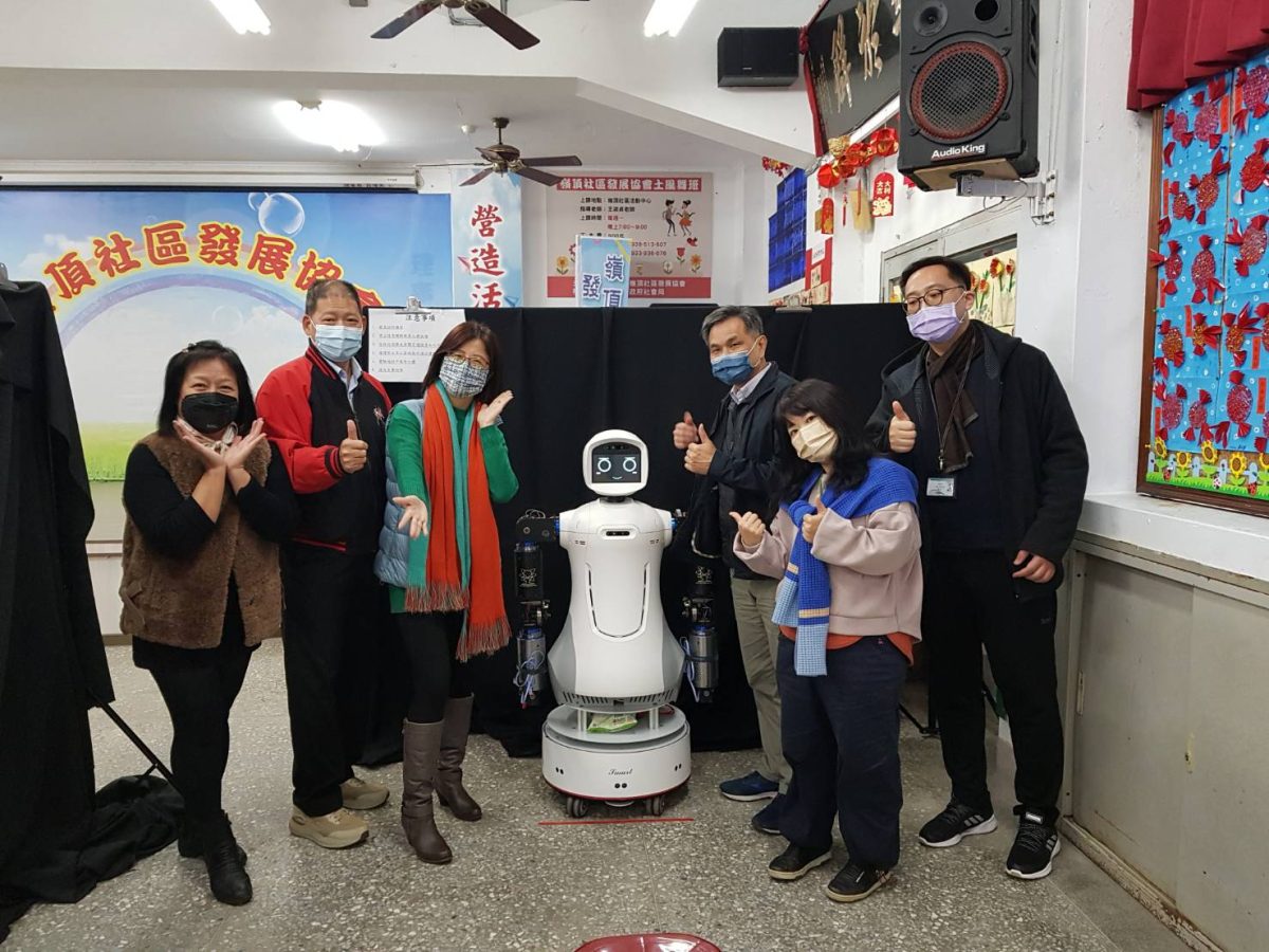 長庚科大攜手台大 AI機器人伴龜山長輩活絡筋骨 158086 scaled