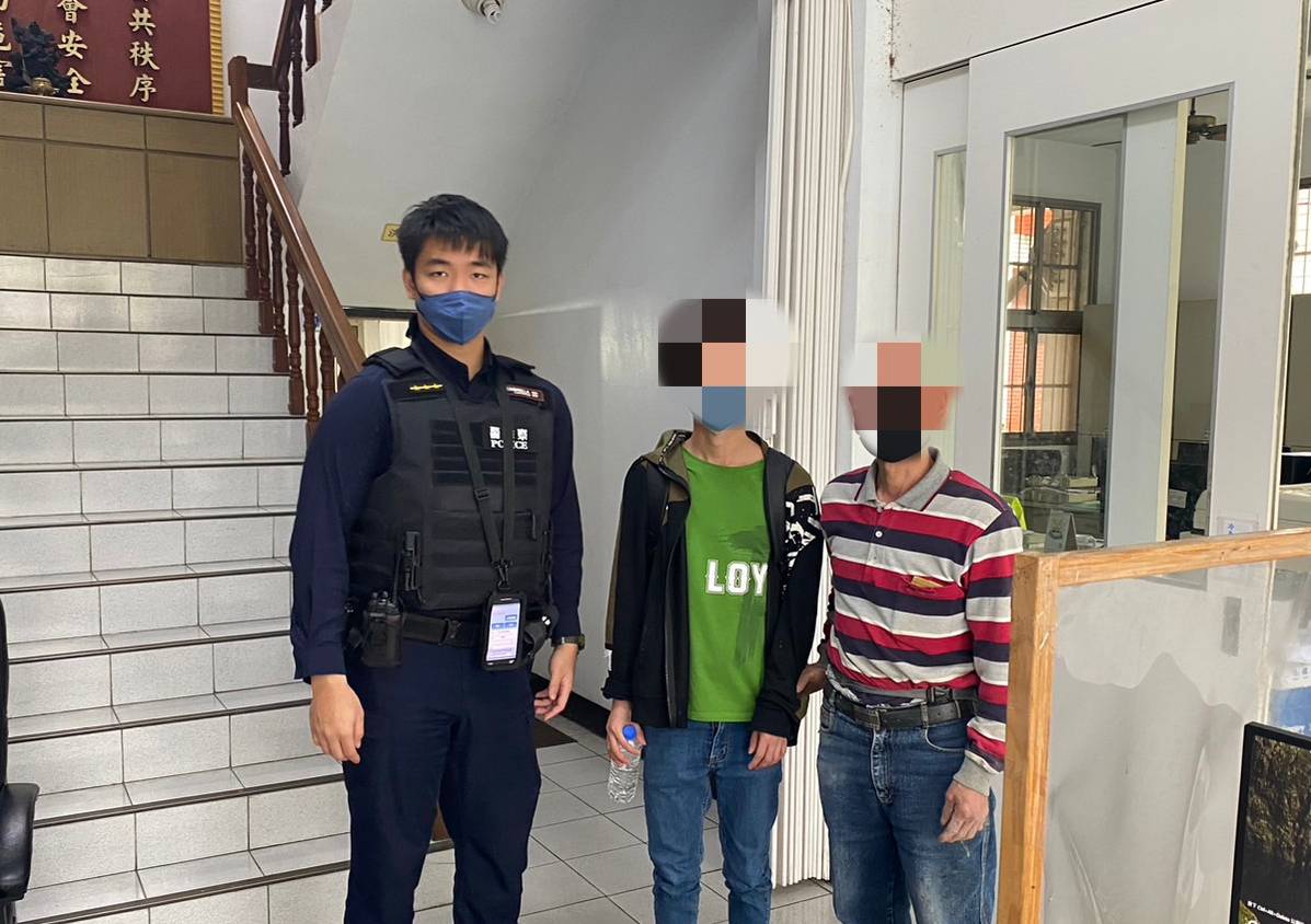 23歲男心情鬱卒竹圍漁港徘徊 大園暖警陪他聊天解悶 252394