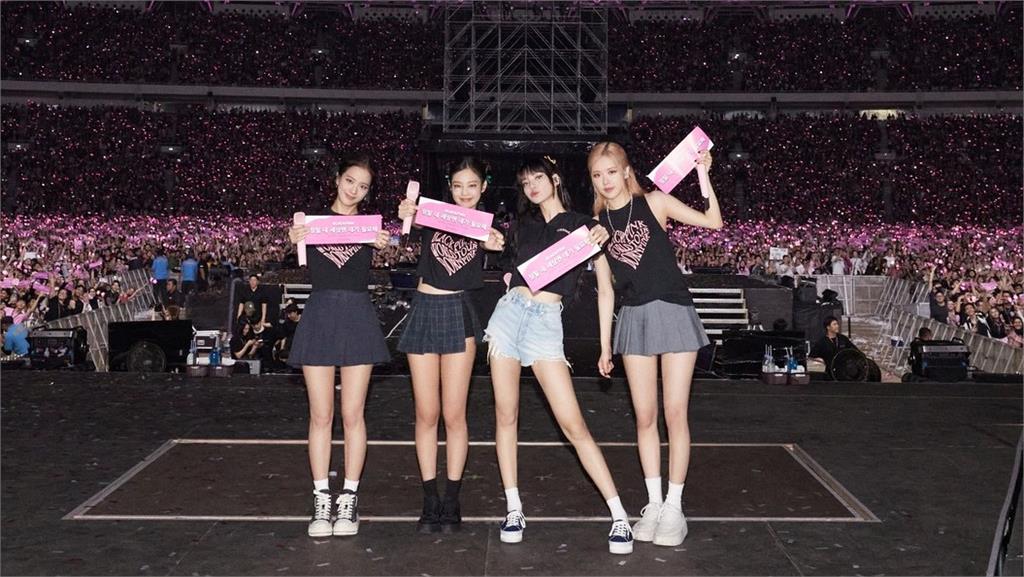 BLACKPINK急回韓原因曝!Jennie同框緋聞男友V