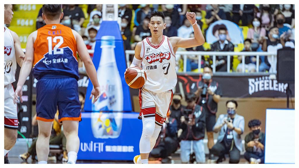 豪神背靠背出戰繳準大三元破紀錄大勝猿