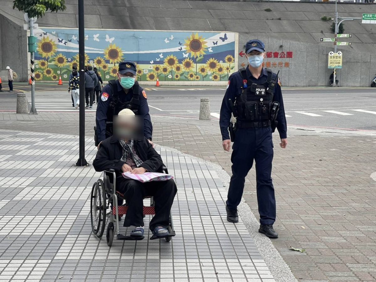 精障翁倒臥機捷A2三重站 桃捷警隊靠「這張卡」找到家屬 735763 scaled