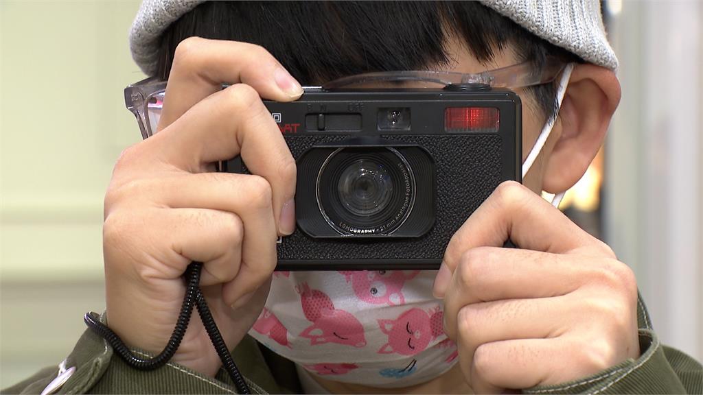 原物料缺貨飆漲 一捲底片飆漲至5百元!