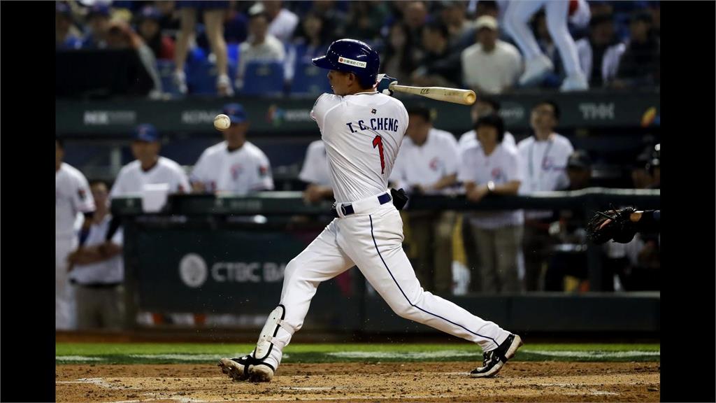 經典賽A組預賽台灣隊首戰 5:12不敵巴拿馬吞敗