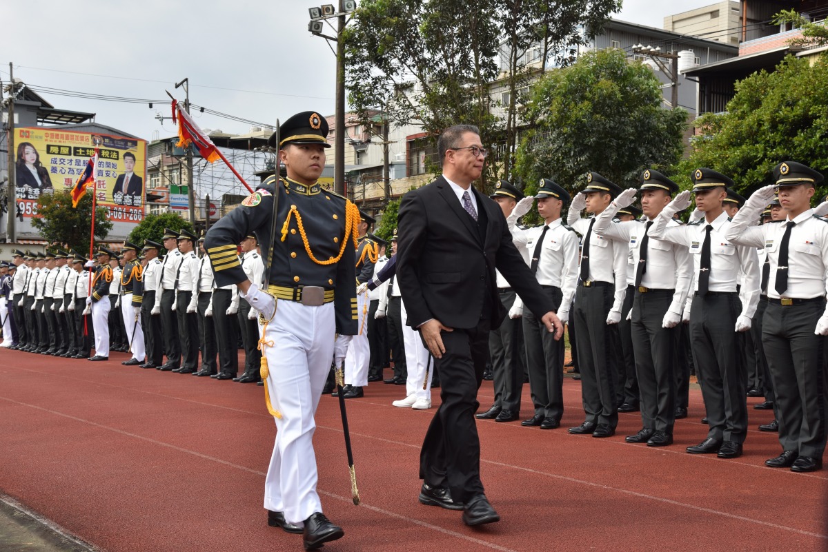 全台唯一民間軍校！南亞ROTC專業大學5周年校慶登場 學子允文允武