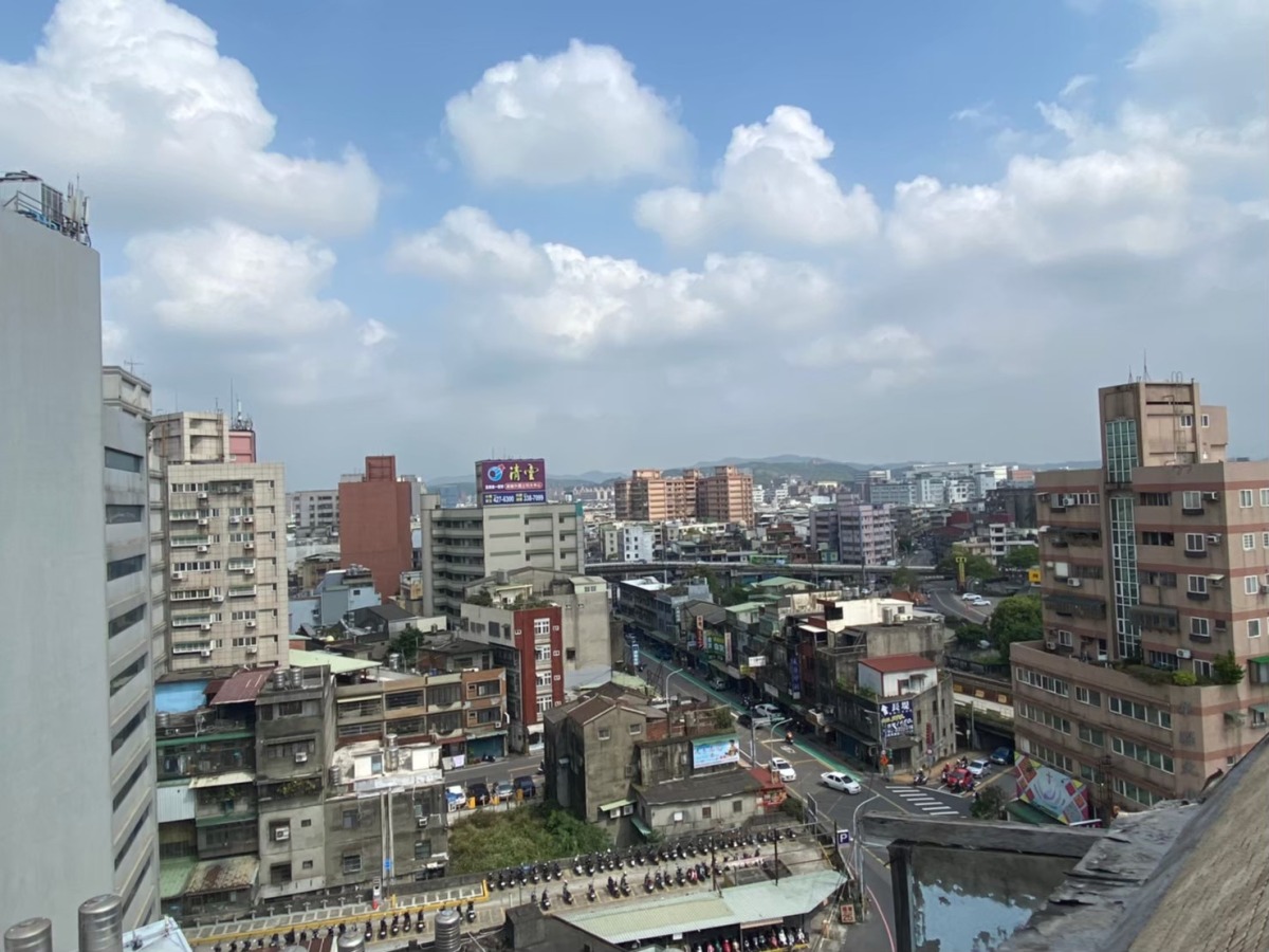 桃園修正都市更新單元劃定基準 將放寬環境檢討指標 LINE ALBUM 110.03.12好時機大樓會勘 230314