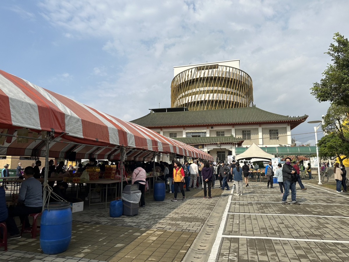 八德生命紀念館春祭掃墓 協調陸軍勤務廠提供接駁服務 S 10485784