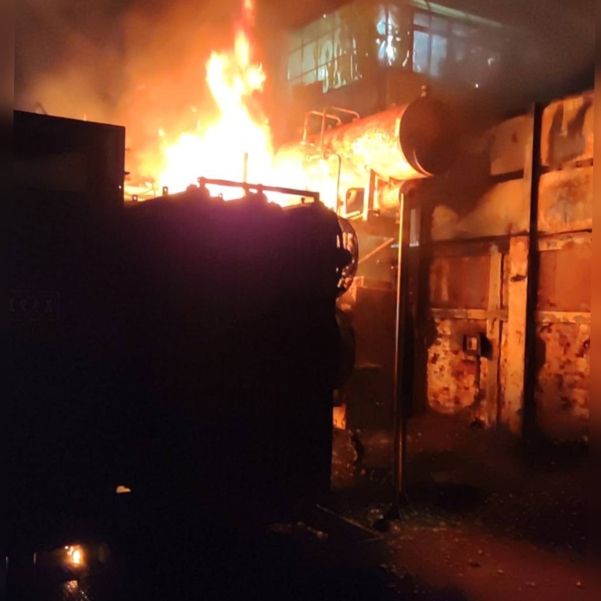 八德大湳變電所深夜火警 6476戶受影響跳電一分鐘 S 116867097
