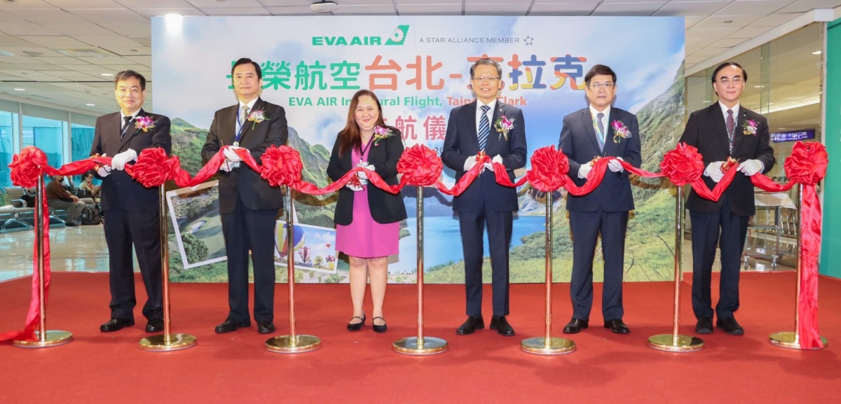 長榮航空首航菲律賓克拉克 旅客享菲式特色餐點 S 16810215
