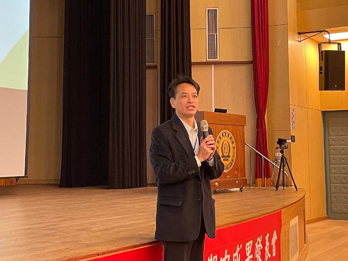 雙語數位學習新「視」界 大小學伴互動探索世界 bfd2bb98 e0a5 4abb 9c1e 432bc4397987