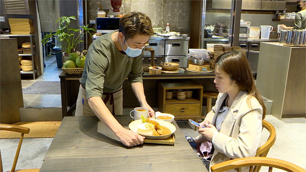 不只一人燒肉! 餐飲業搶攻獨食商機推「一人泰式」