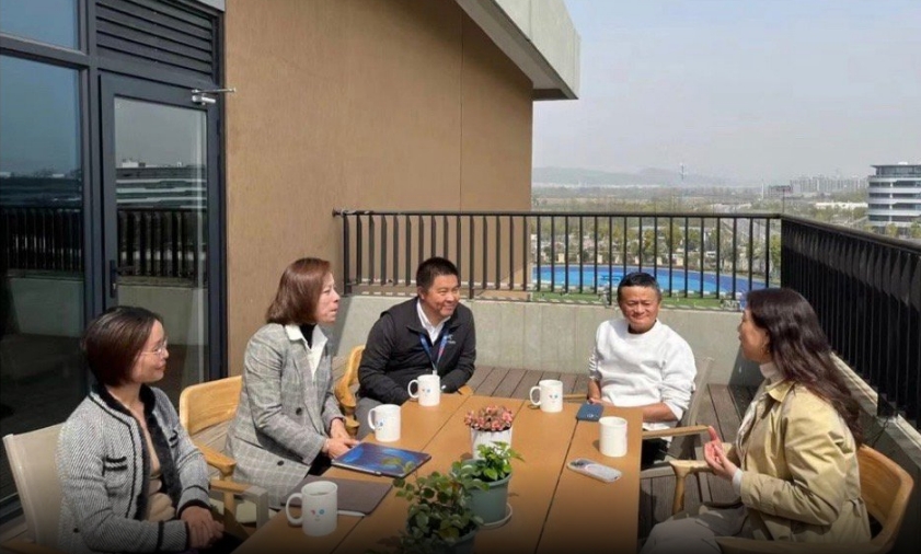 馬雲終於返國現身杭州!時機巧妙惹猜想