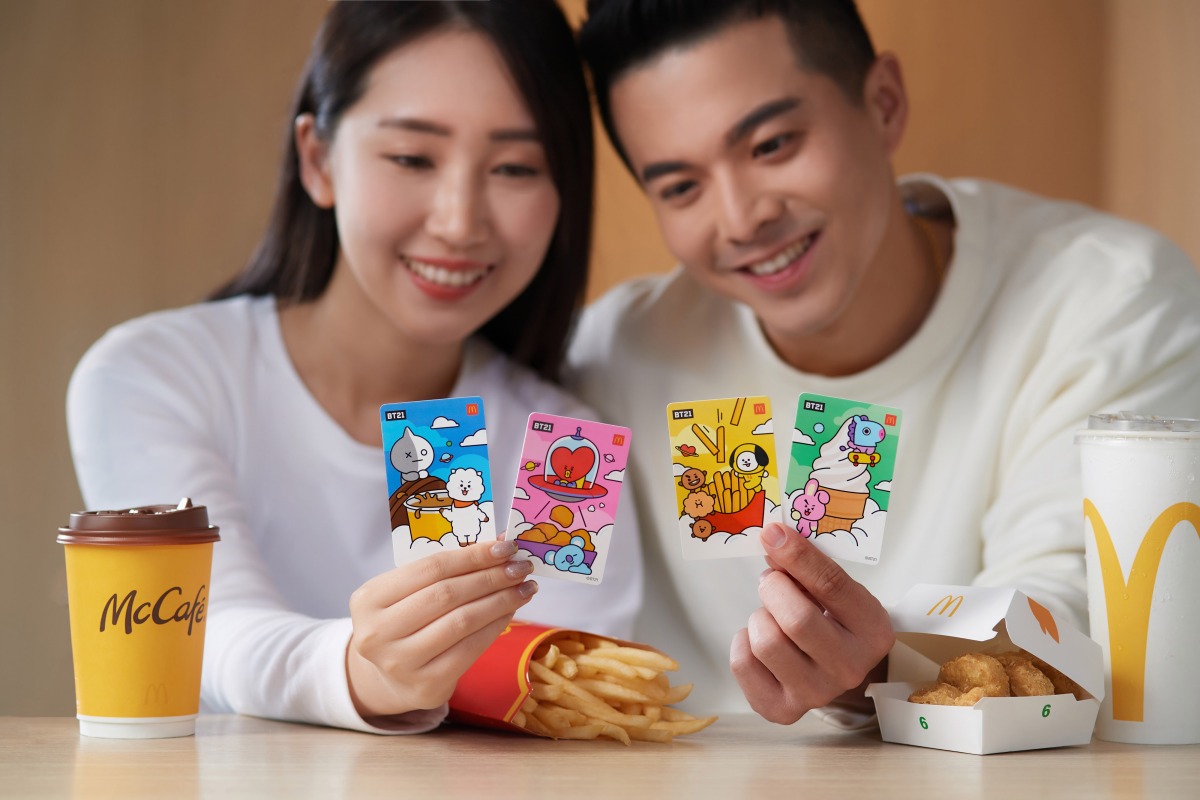【圖說1】台灣麥當勞攜手LINE FRIENDS全球著名卡通IP「BT21」，於3月15日開賣全新「BT21甜心卡」。