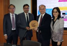 龍華科大培育半導體人才 獲印度台北協會肯定