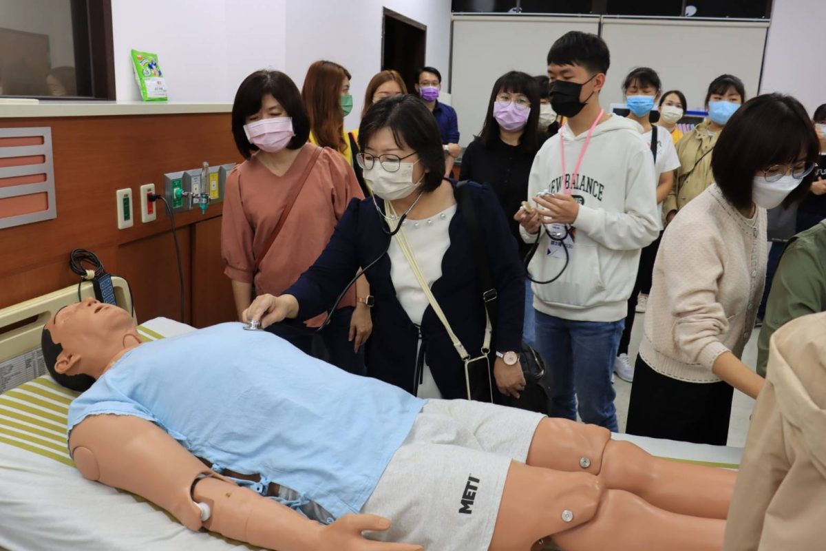 全台科大熱門學系出爐 長庚科大摘護理系冠軍 圖說4 scaled
